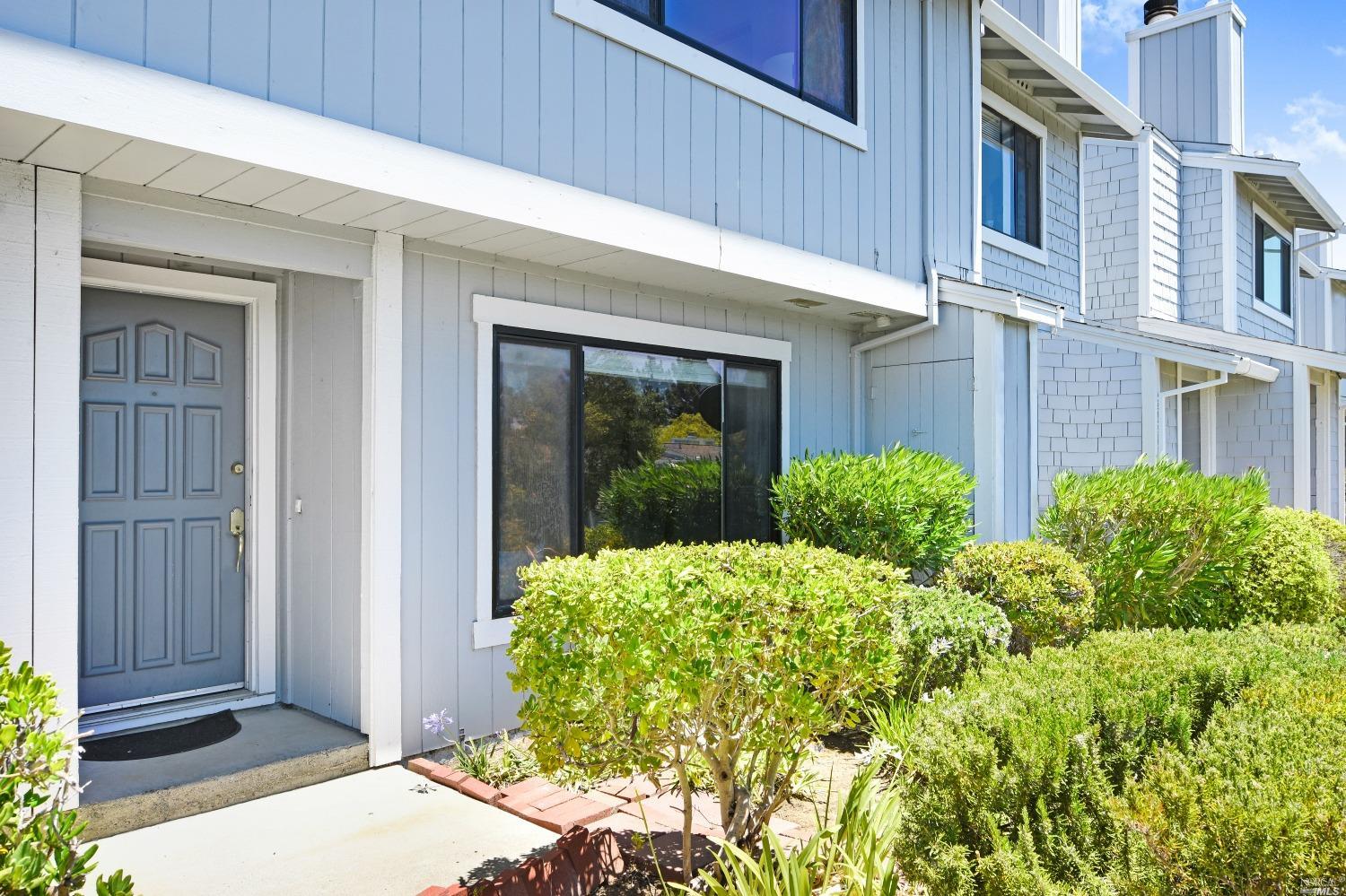 2016 Clearview Circle