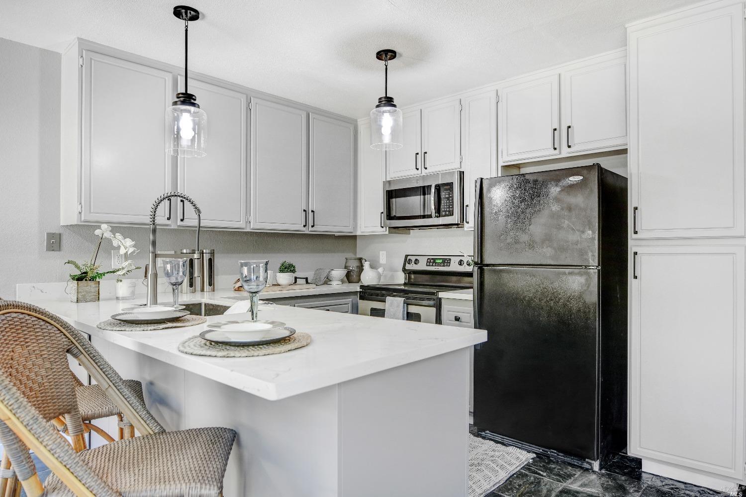 2016 Clearview Circle