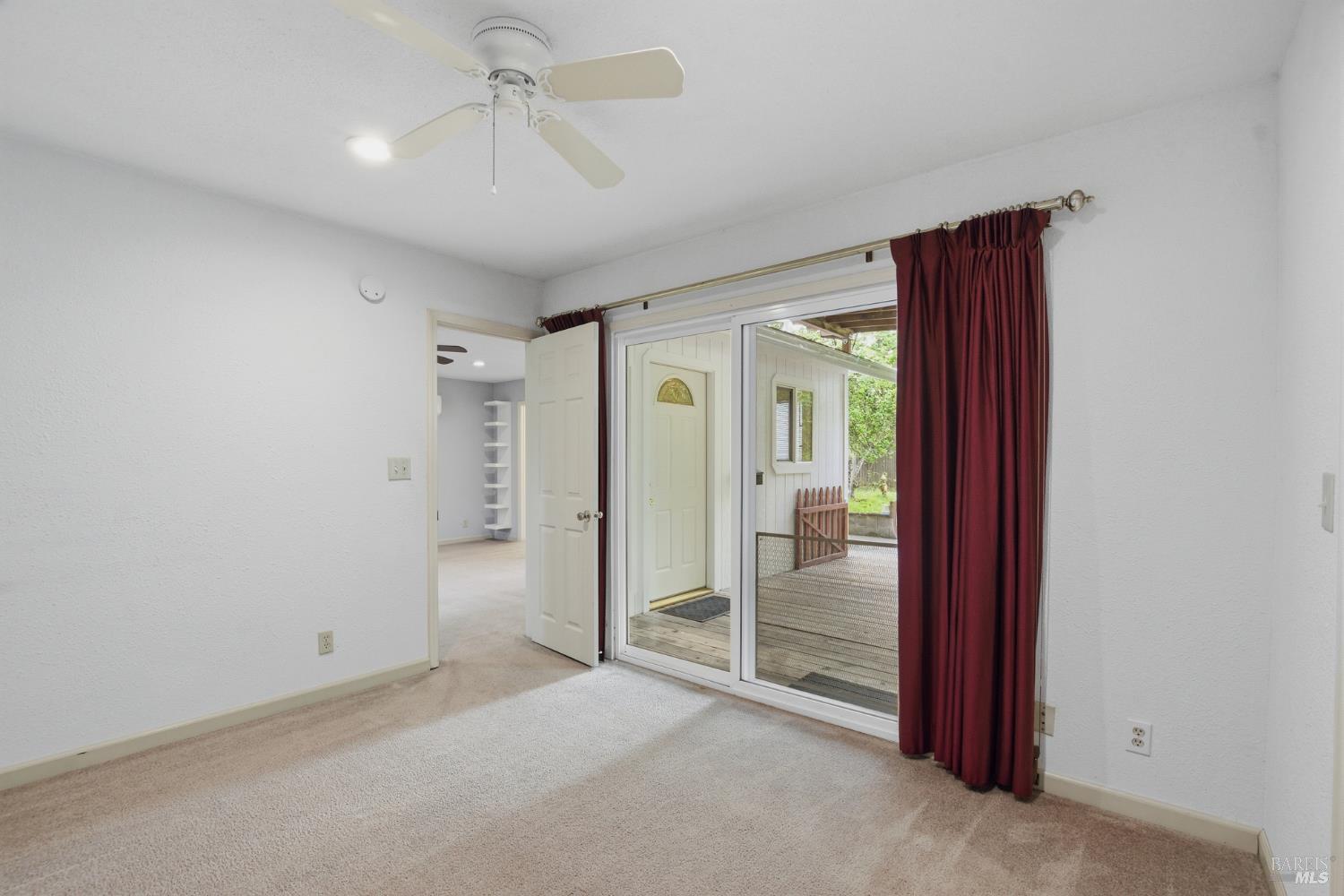 477 N Meadowview Court