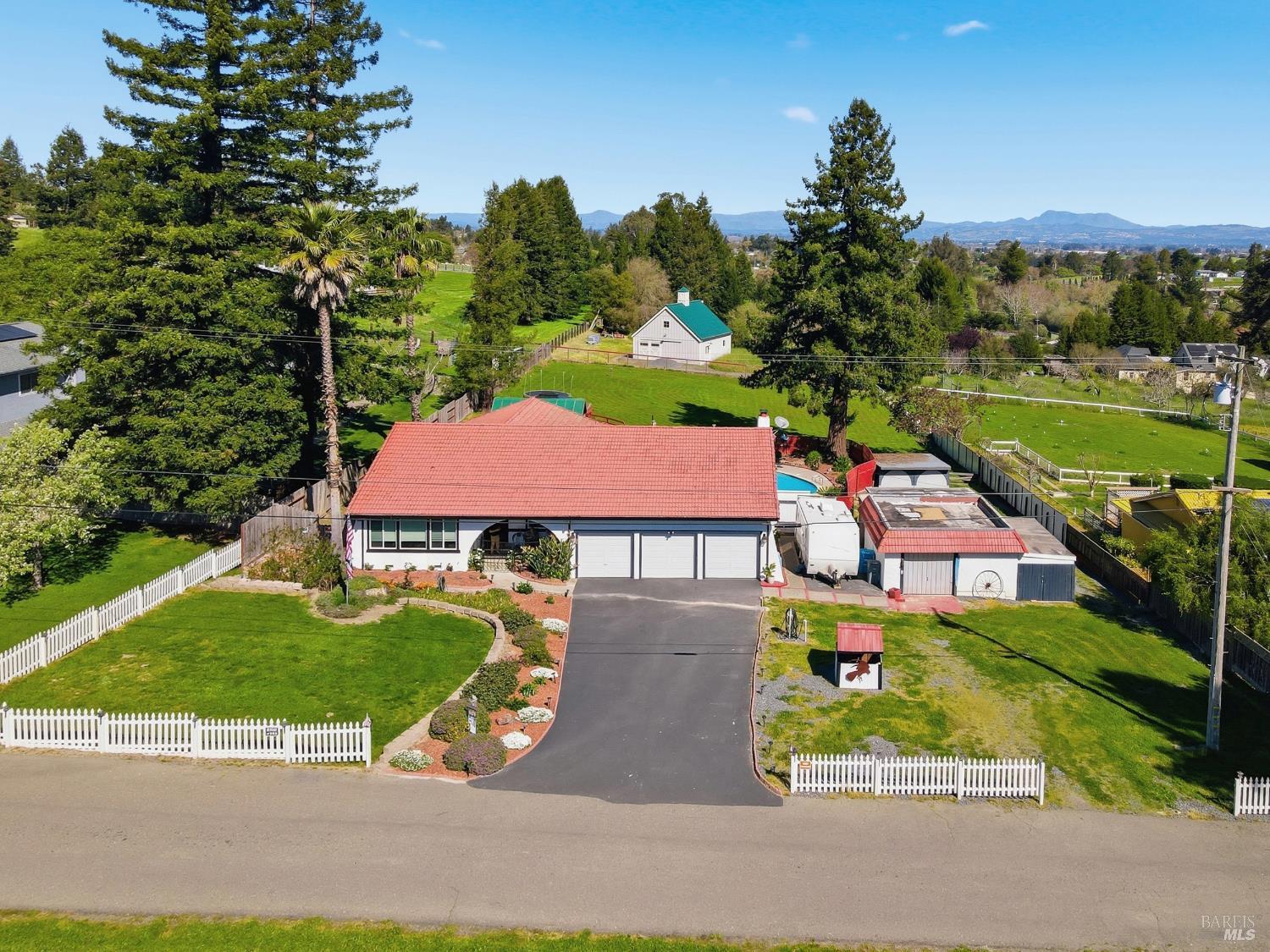 5174 Blank Road
