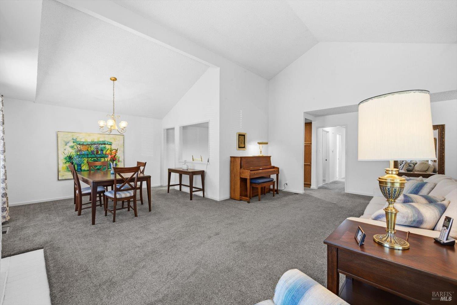 3378 Twin Oaks Drive