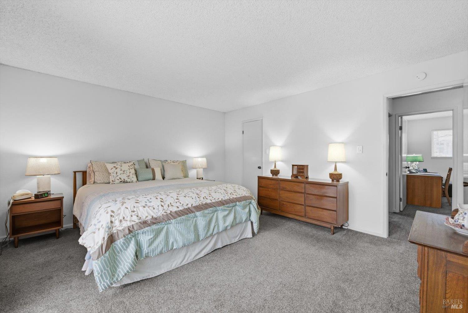 3378 Twin Oaks Drive