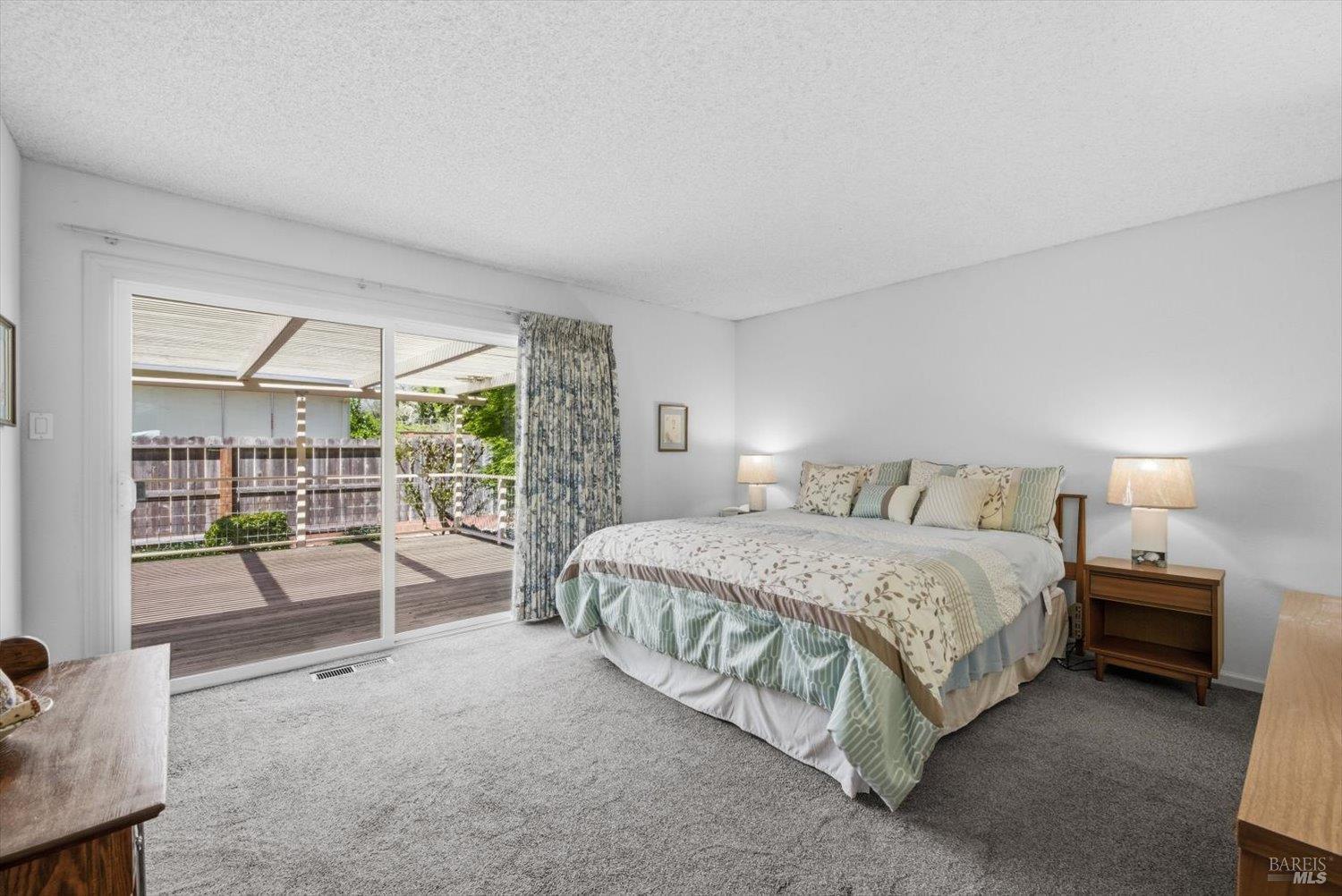 3378 Twin Oaks Drive