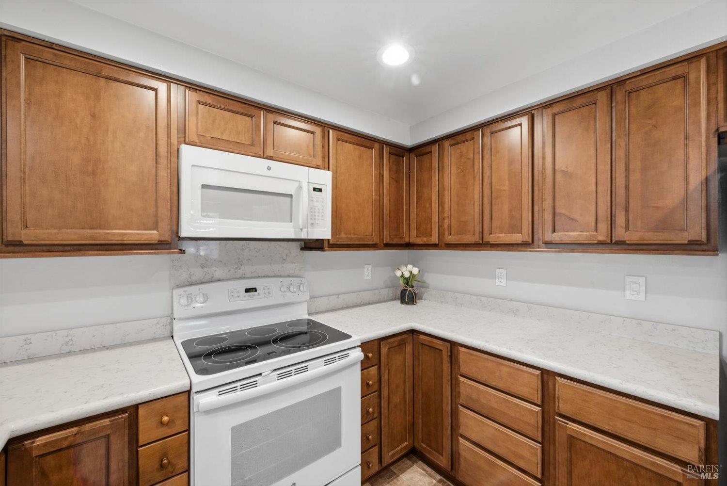 3378 Twin Oaks Drive