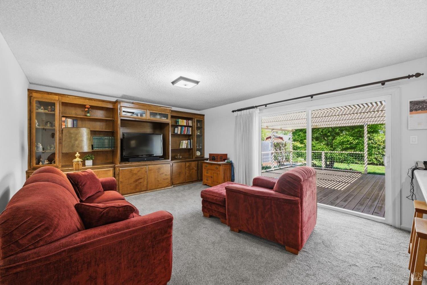 3378 Twin Oaks Drive