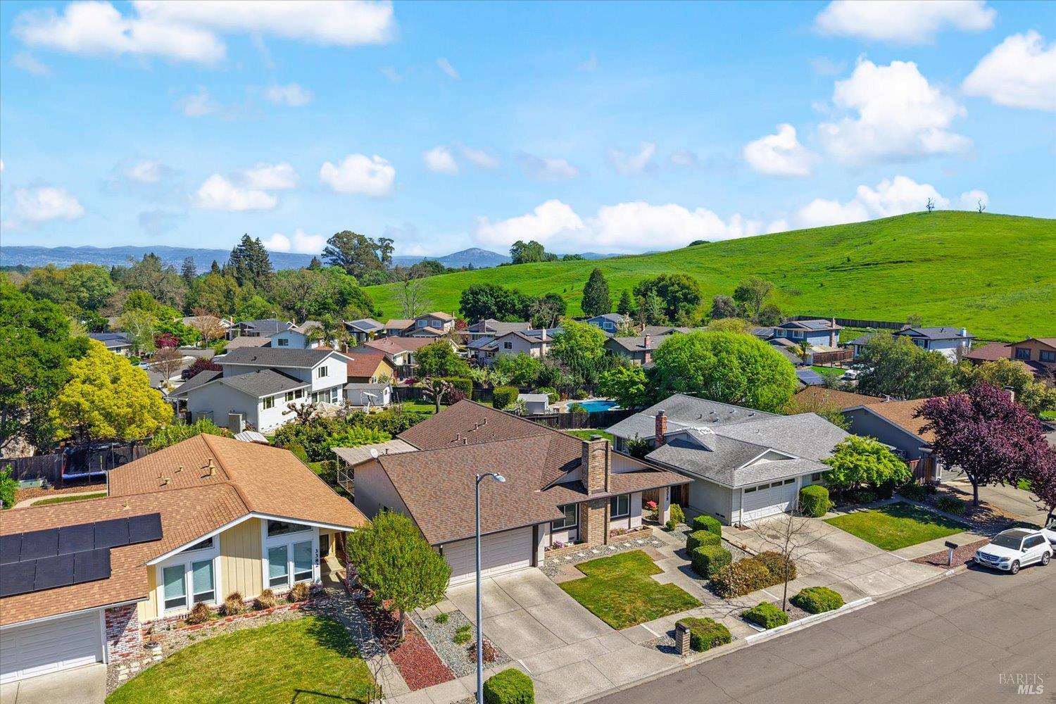 3378 Twin Oaks Drive