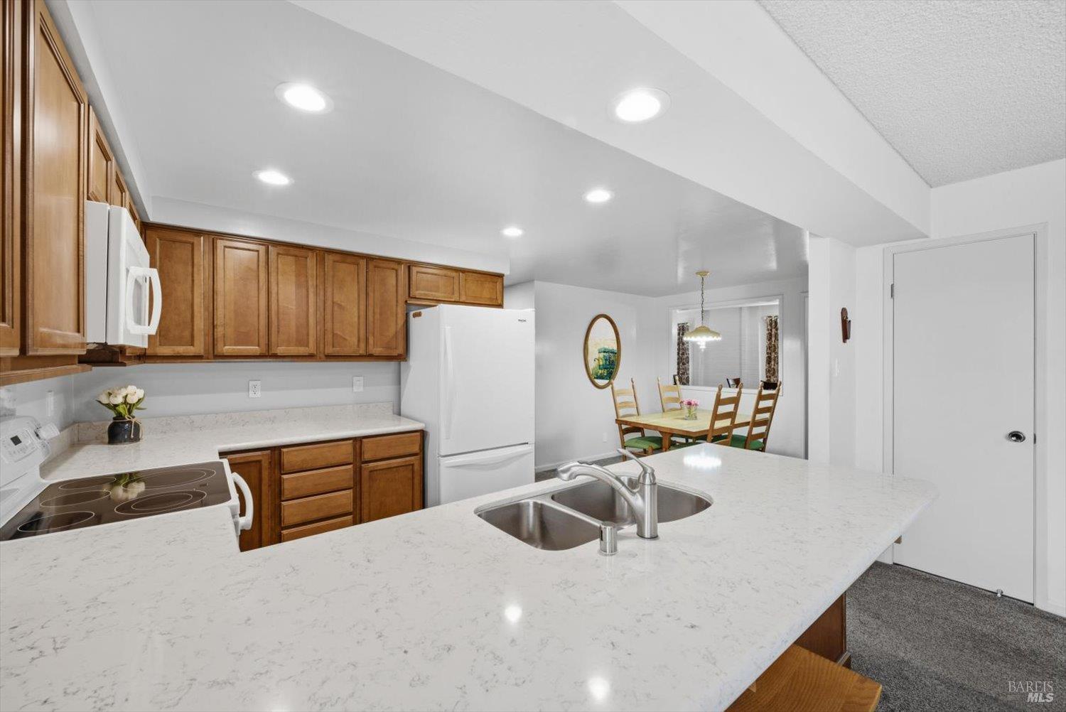 3378 Twin Oaks Drive