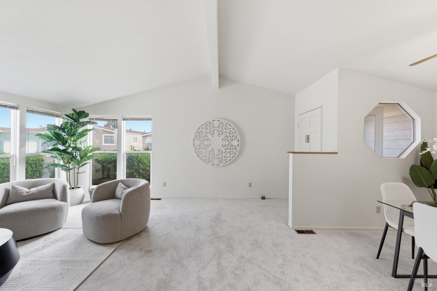 40 Falcon Crest Circle Unit: #40