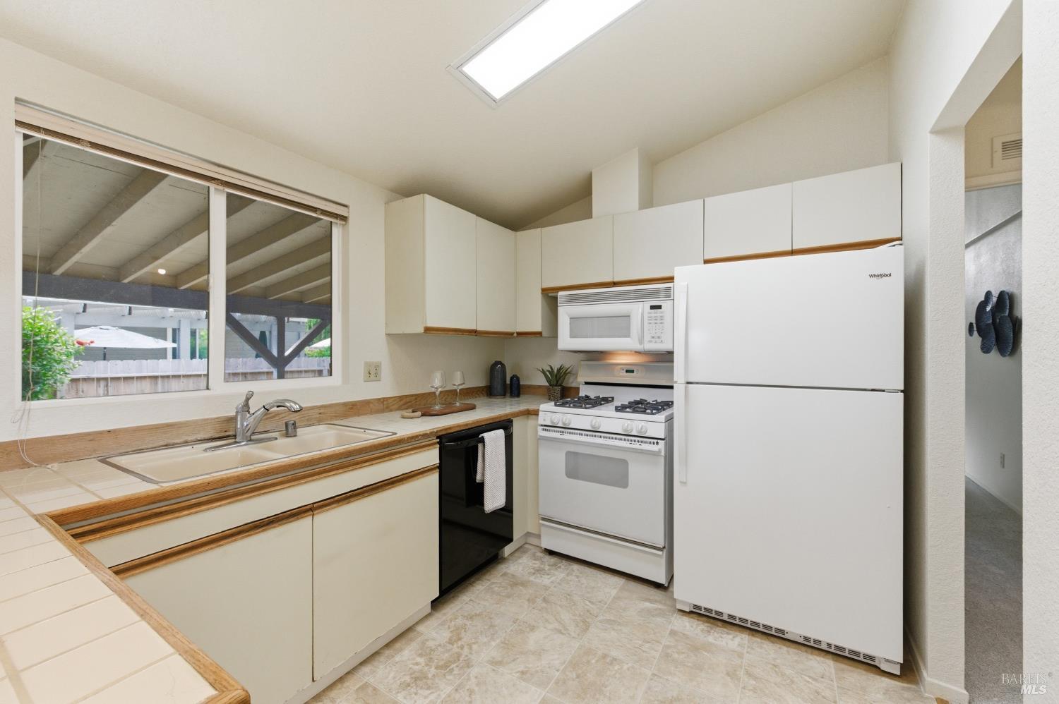 40 Falcon Crest Circle Unit: #40