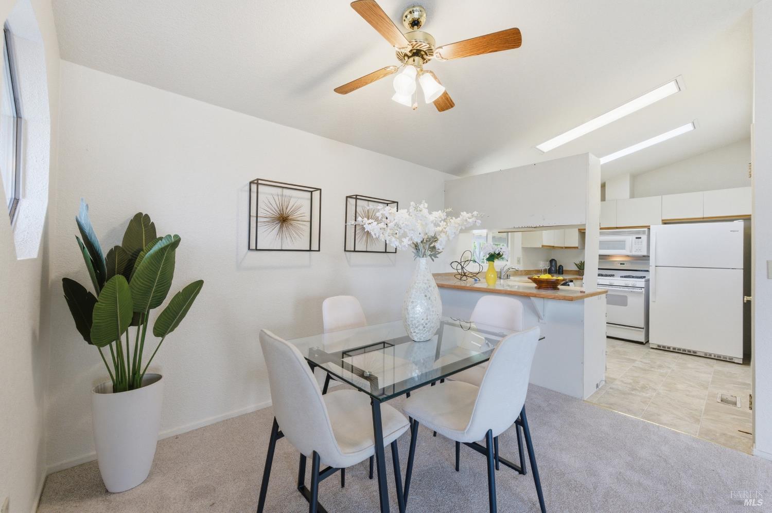 40 Falcon Crest Circle Unit: #40