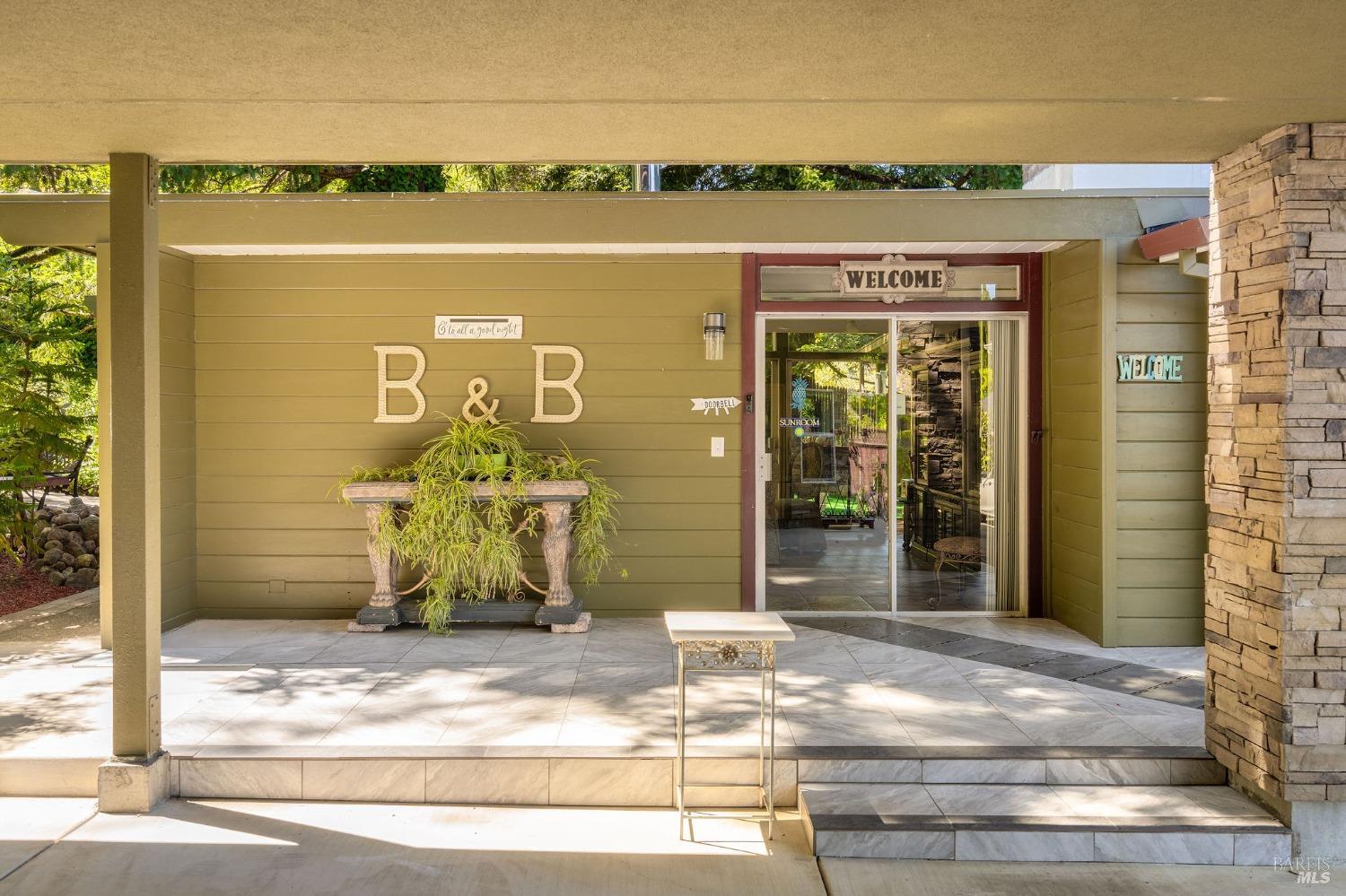 3037 Foothill Boulevard