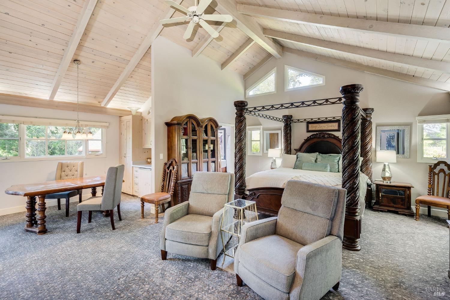 3037 Foothill Boulevard