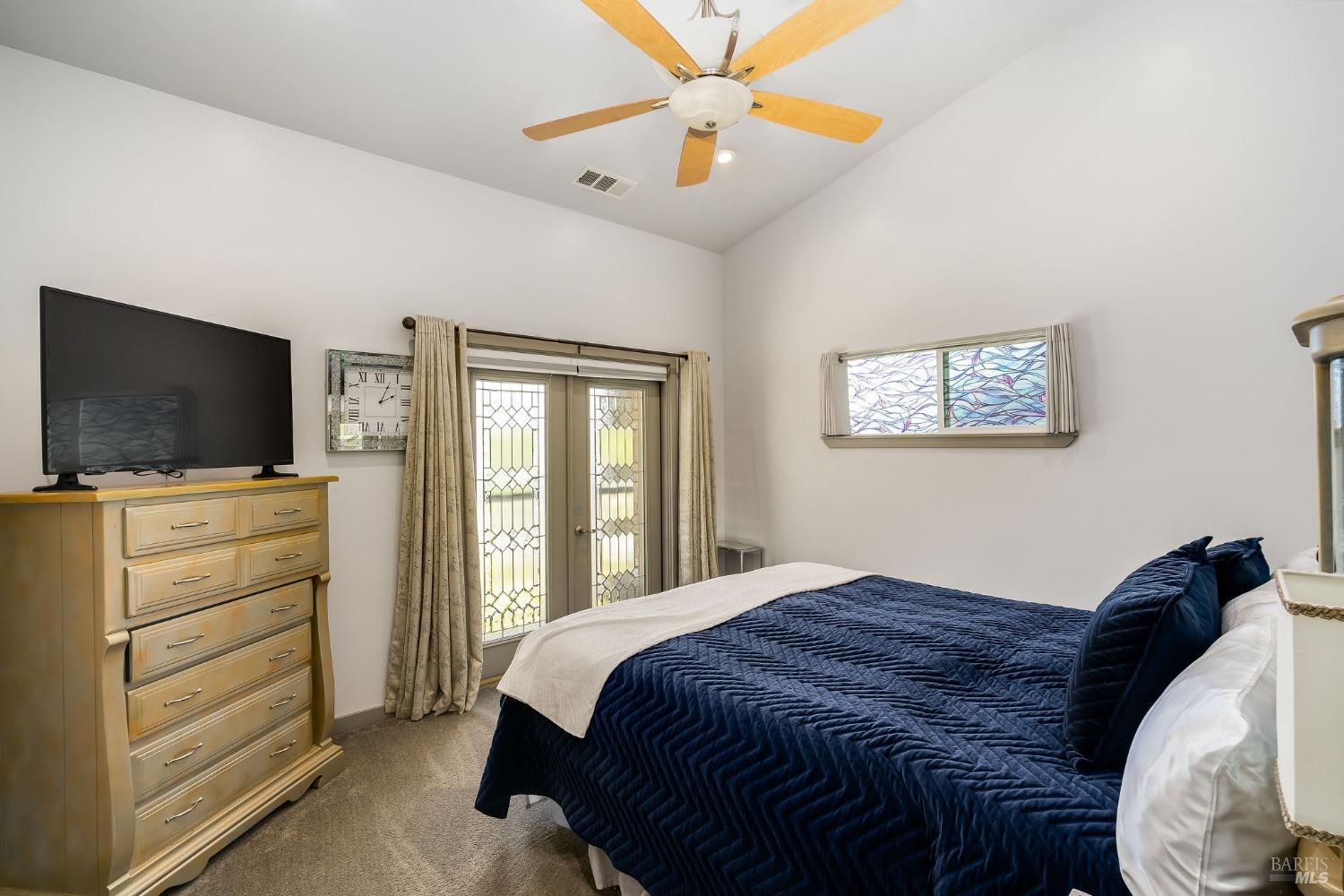 3037 Foothill Boulevard