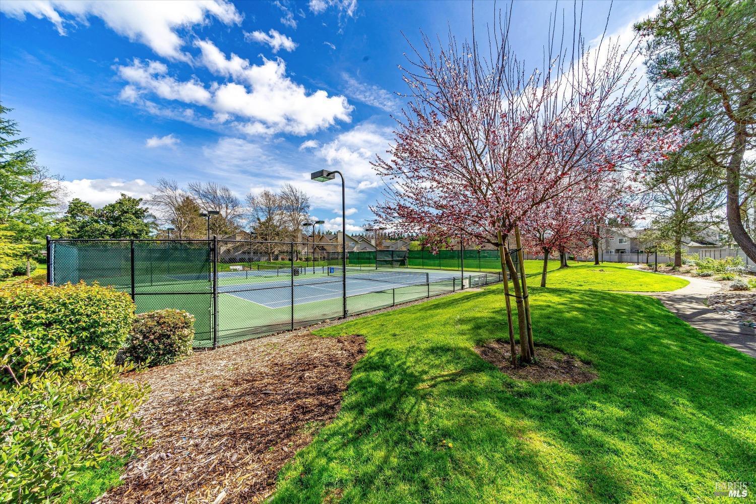 12 Valley Club Circle