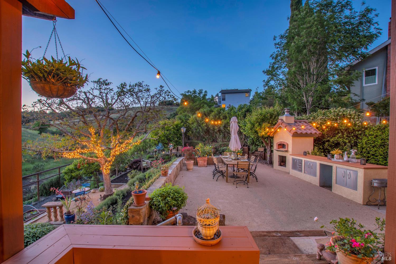 1167 Stanford Court