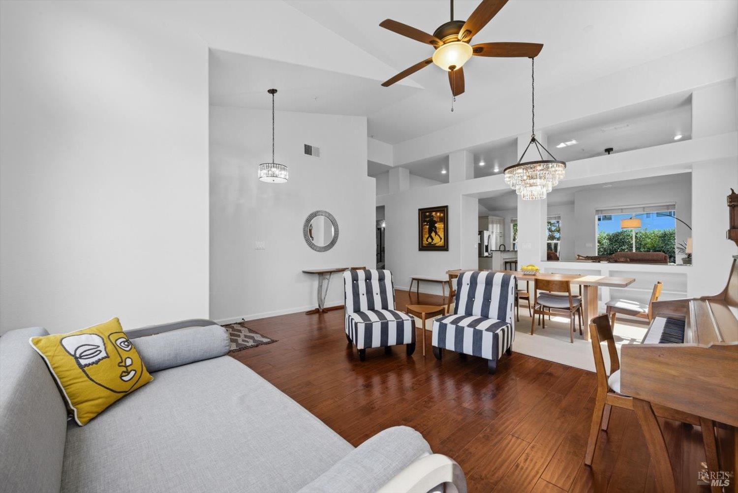 1439 Gordon Drive