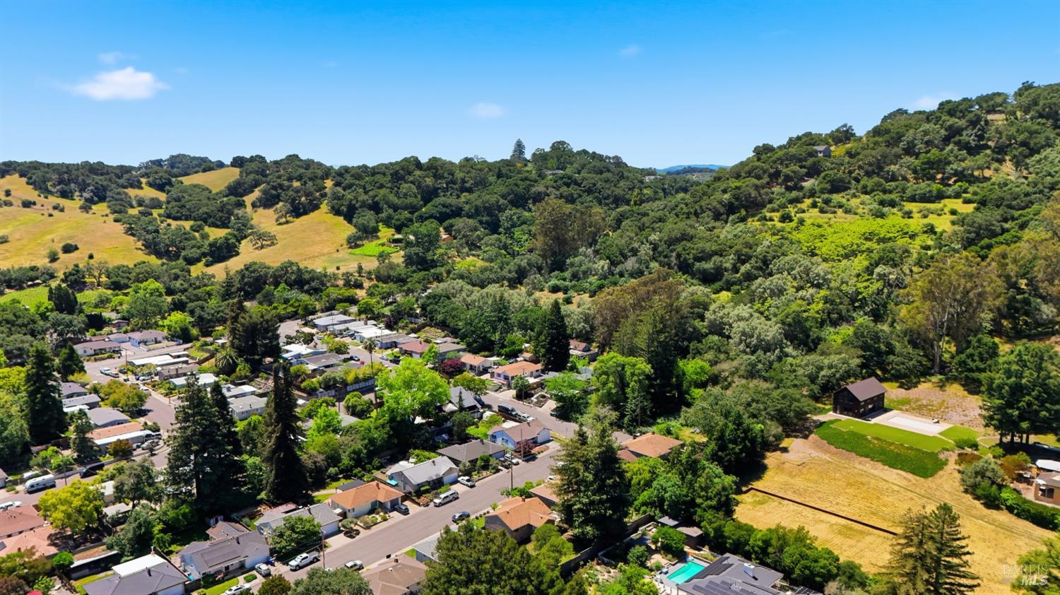 149 E Lilienthal Avenue