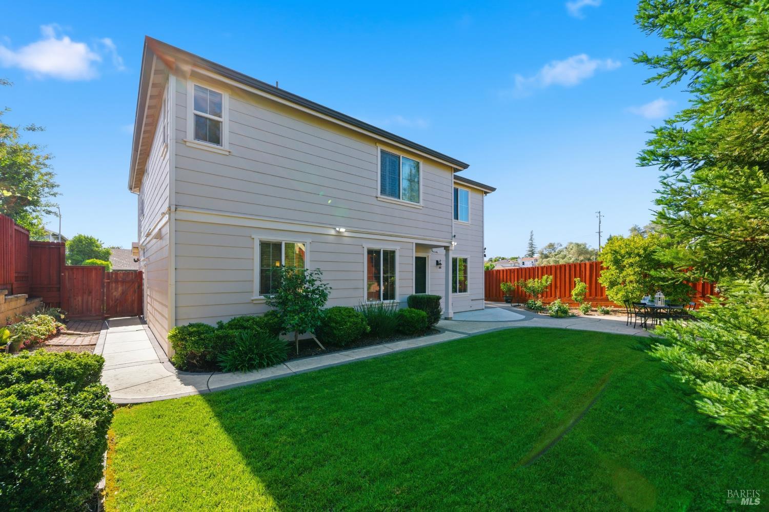 960 Capitola Drive