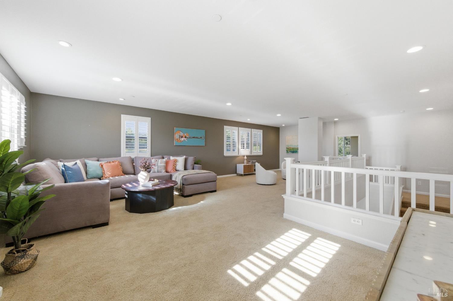960 Capitola Drive