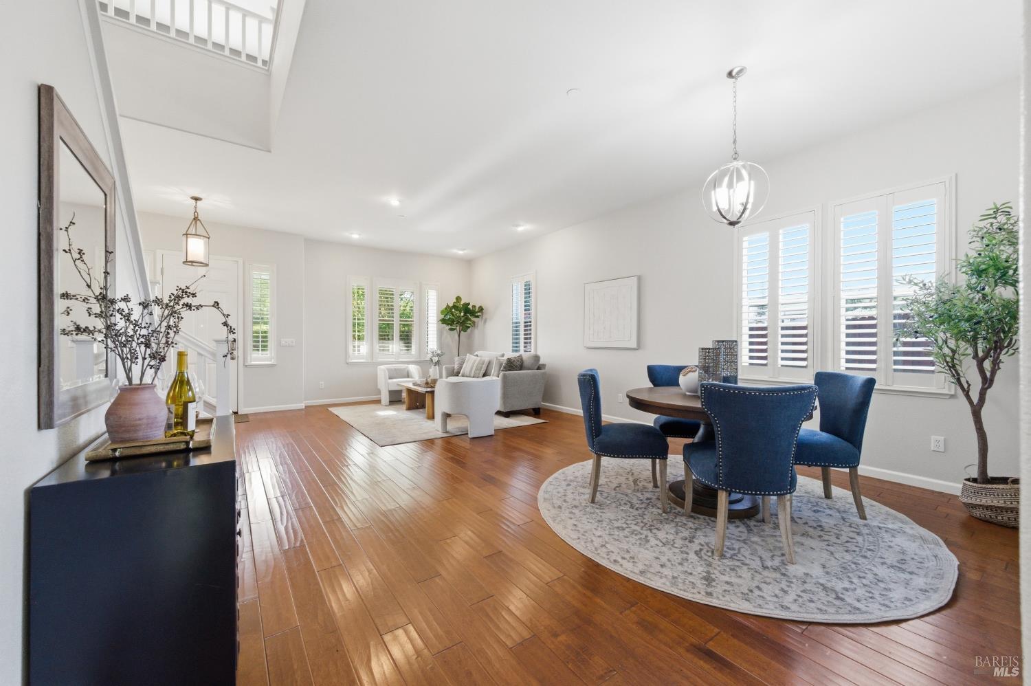 960 Capitola Drive