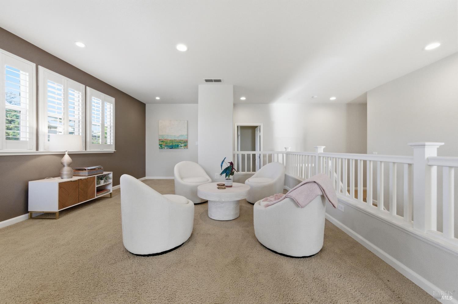 960 Capitola Drive