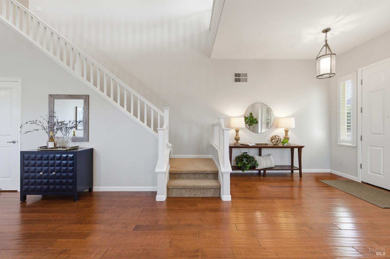 960 Capitola Drive