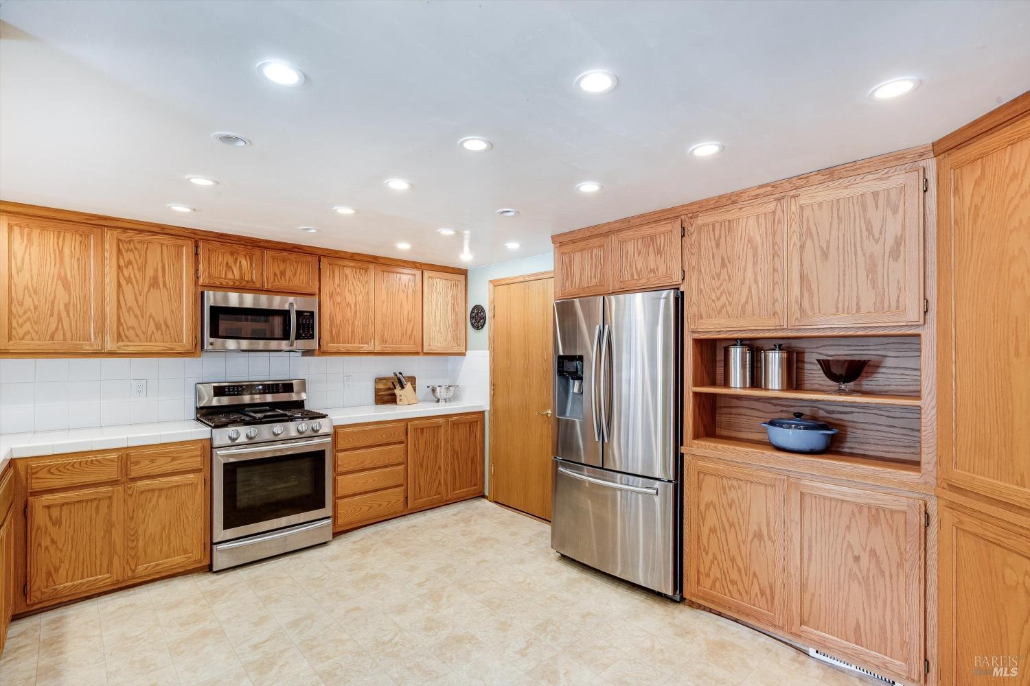 3267 Kensington Circle