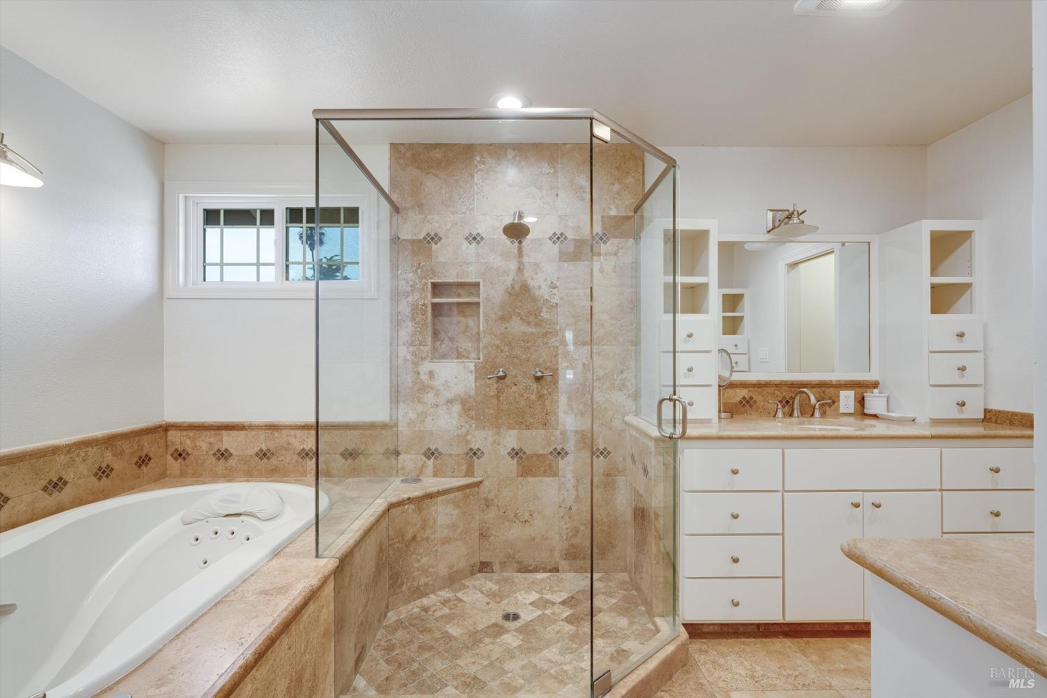 1116 Pinewood Drive