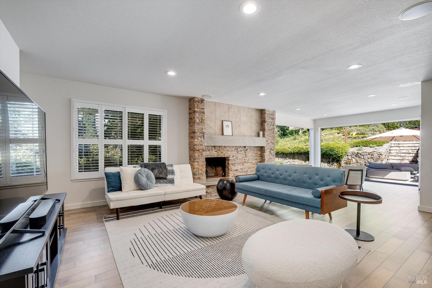 1116 Pinewood Drive