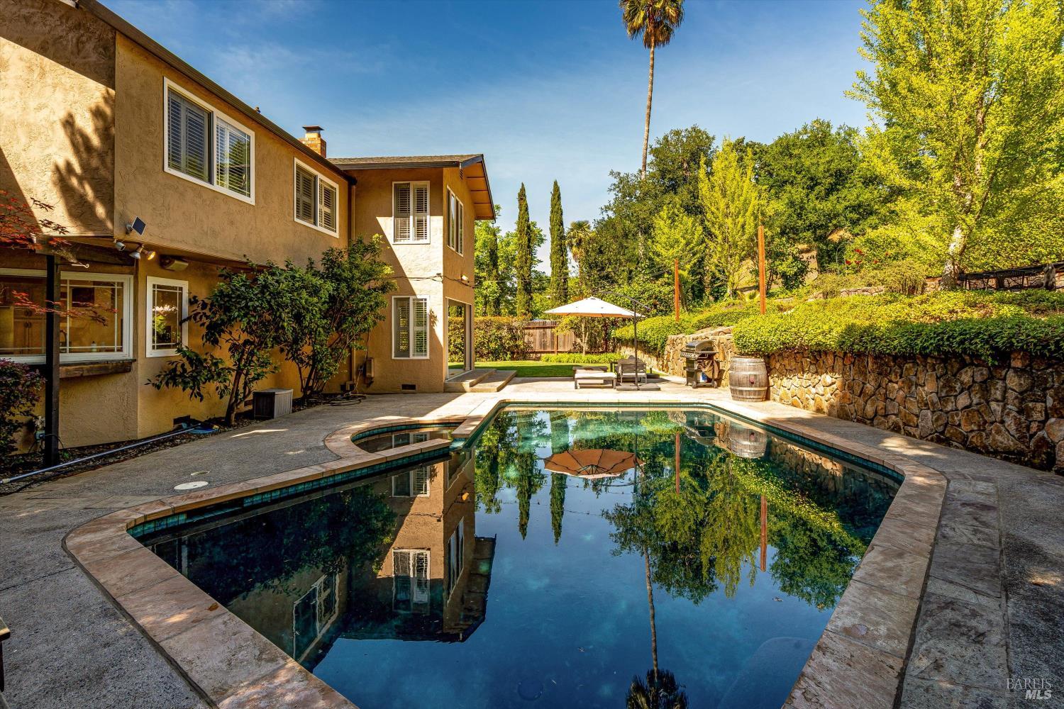 1116 Pinewood Drive
