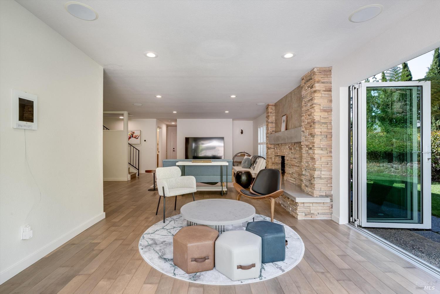 1116 Pinewood Drive