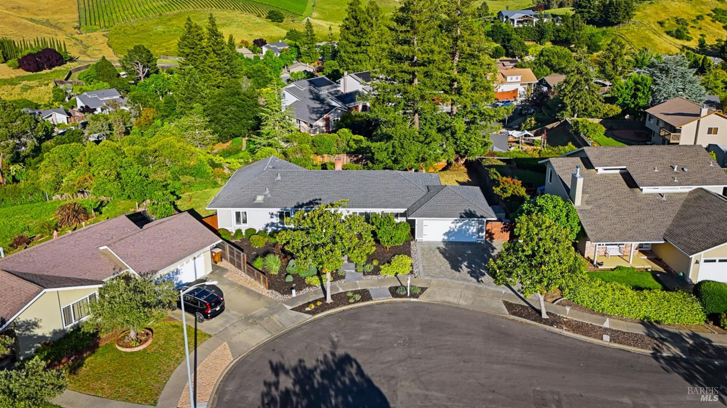 3392 Royal Court