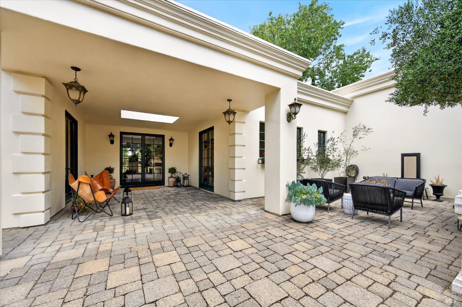 3467 Blue Mountain Drive