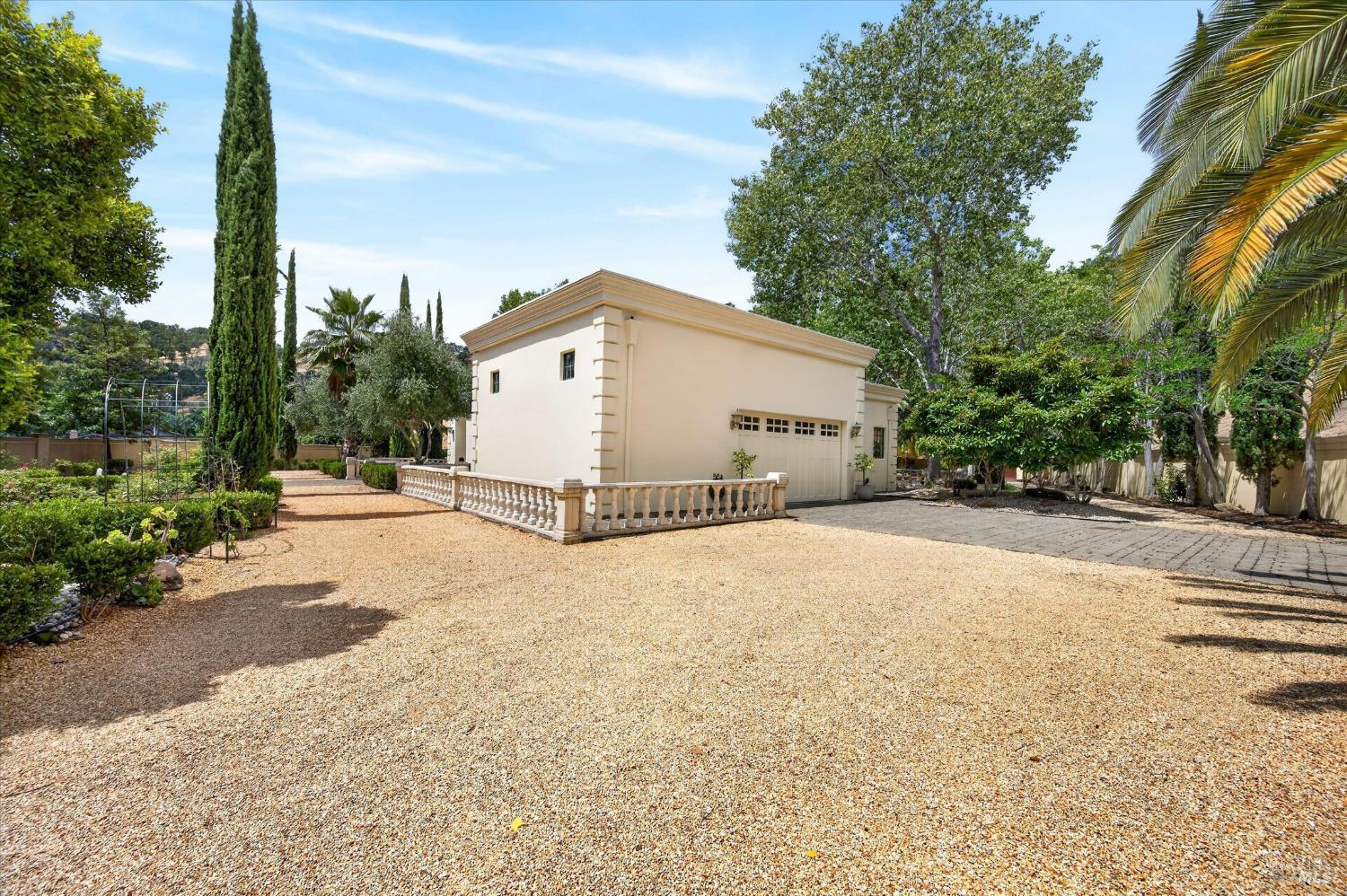 3467 Blue Mountain Drive