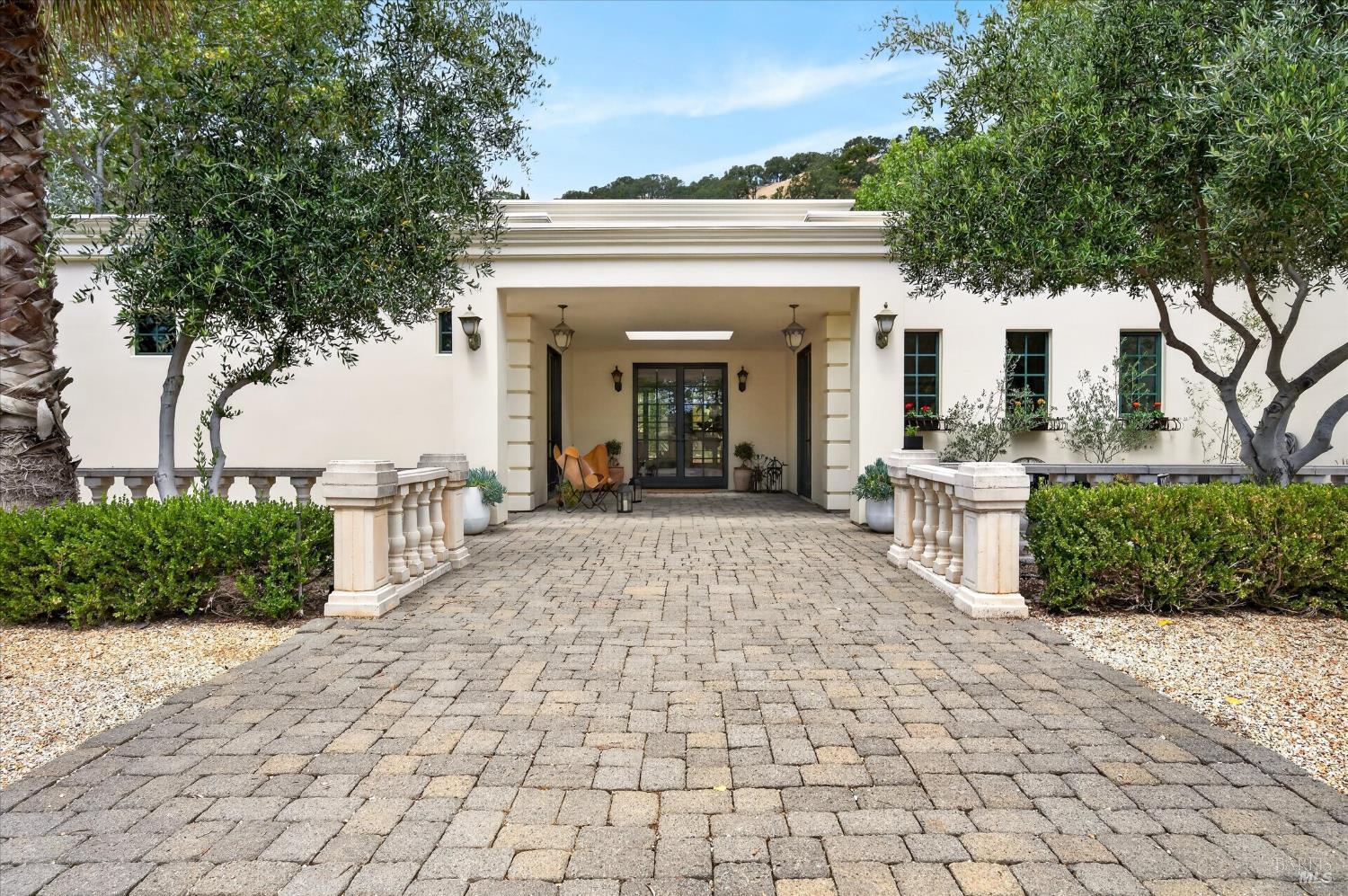 3467 Blue Mountain Drive