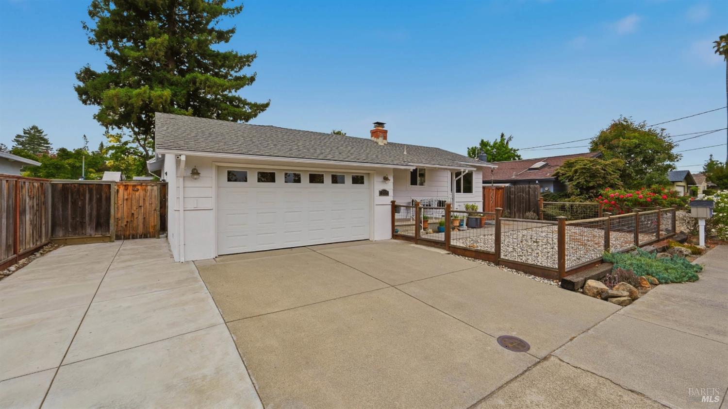 2529 Merced Street