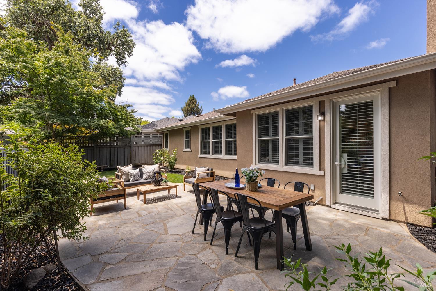 41 Lande Way