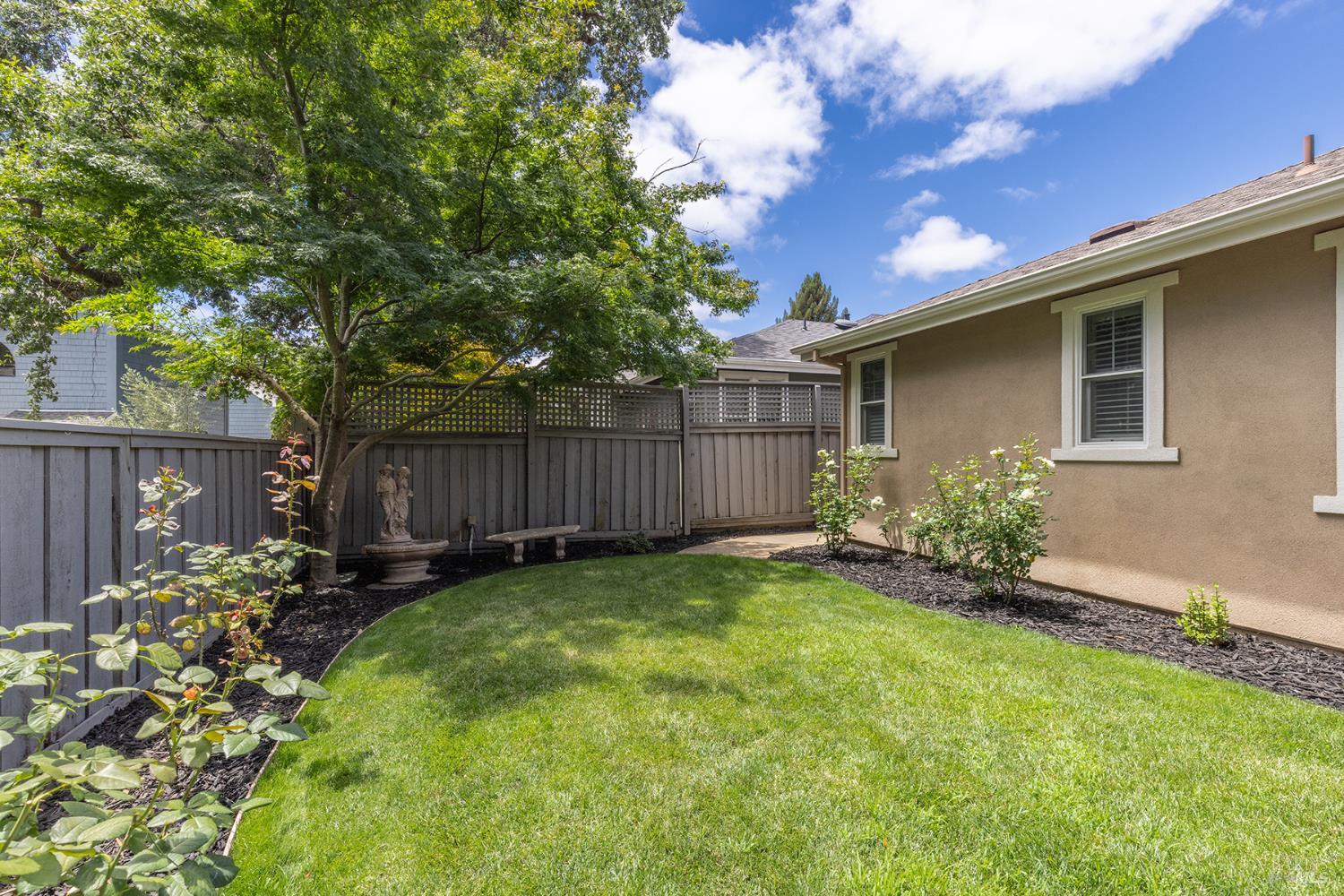 41 Lande Way