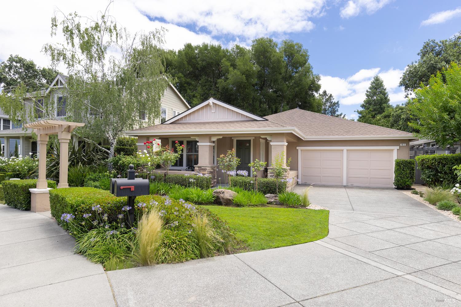 41 Lande Way