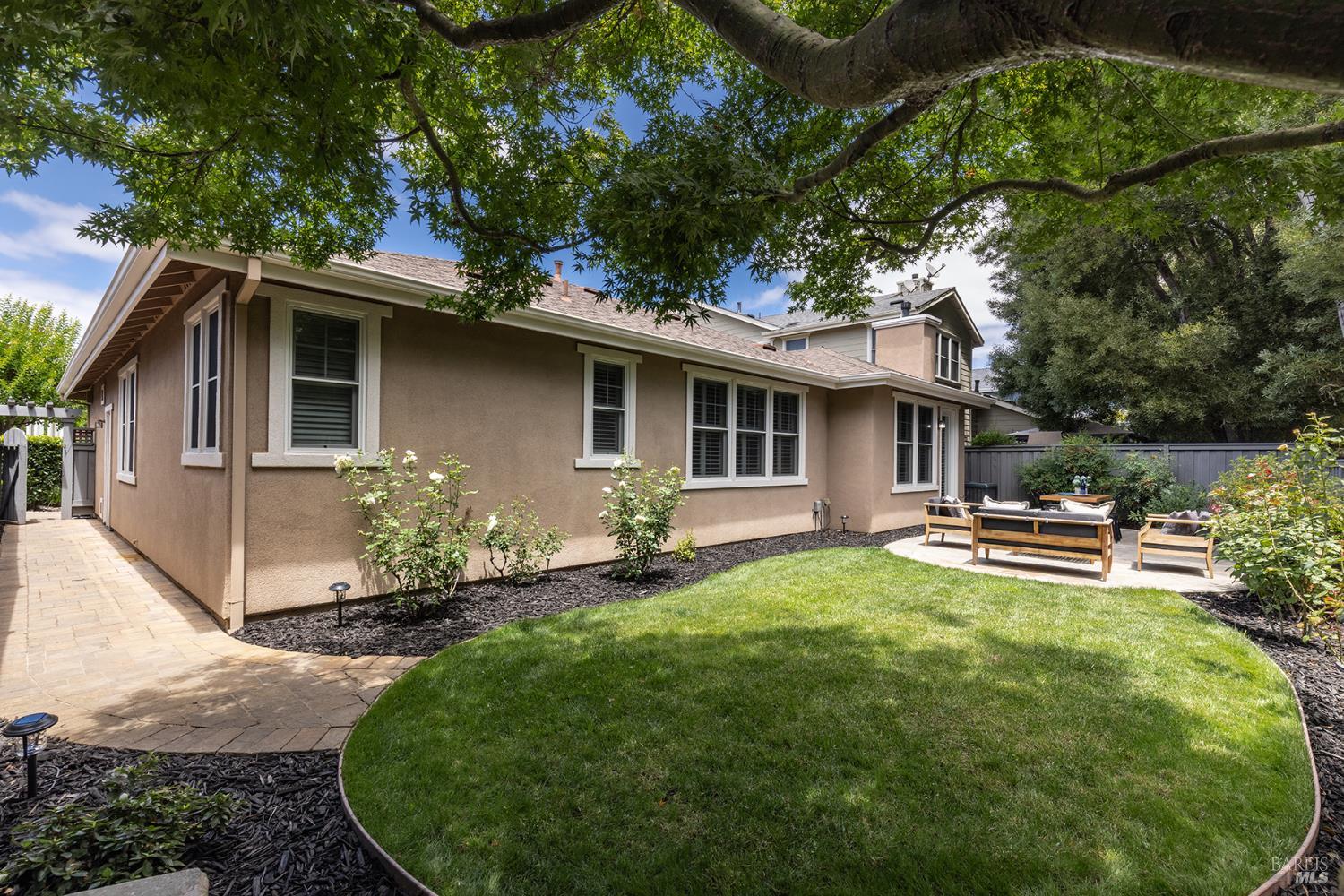 41 Lande Way