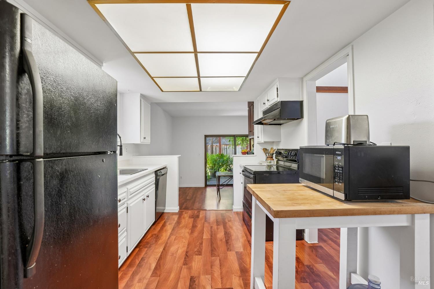 6644 Greenmeadow Drive