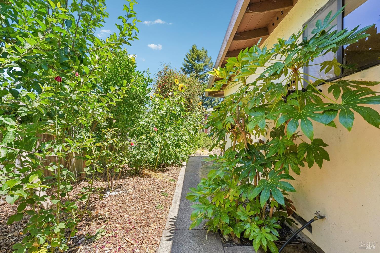 6644 Greenmeadow Drive