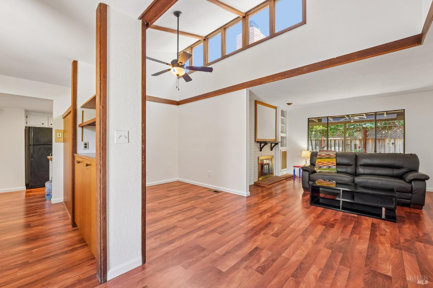 6644 Greenmeadow Drive
