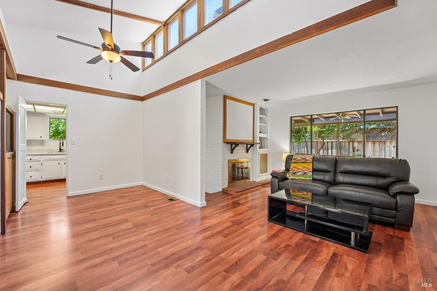 6644 Greenmeadow Drive
