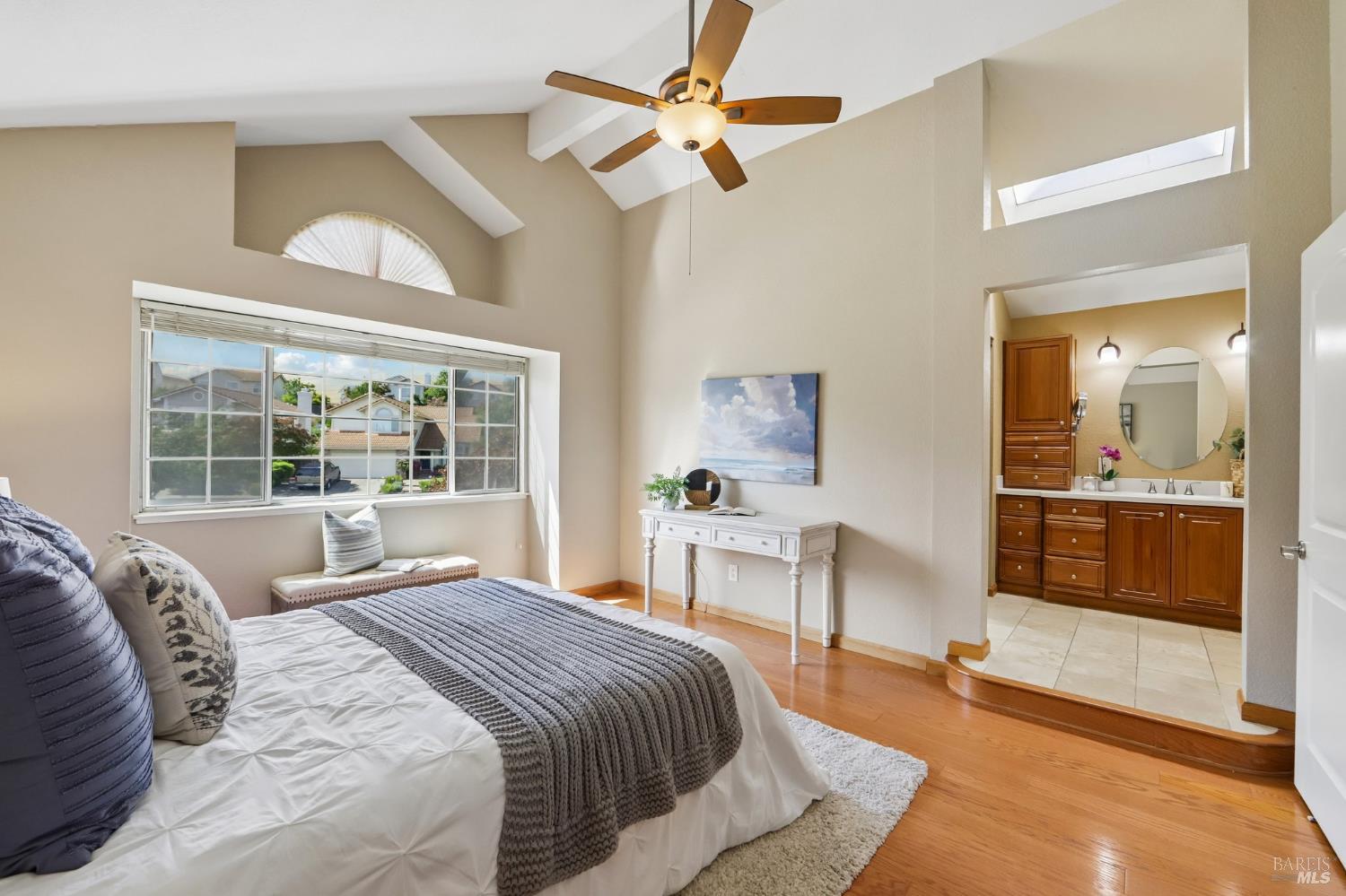 2474 Bay Hill Circle