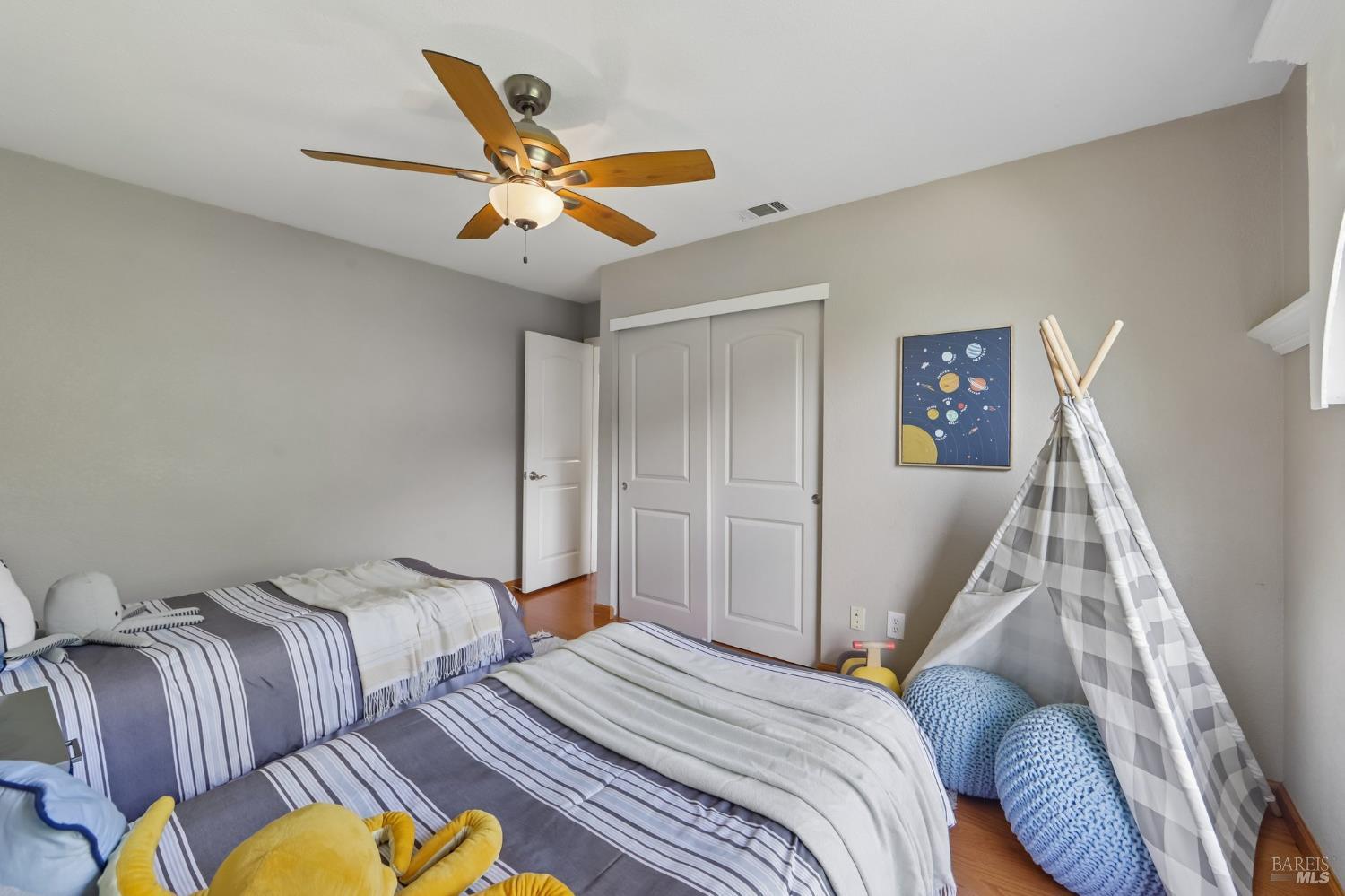 2474 Bay Hill Circle