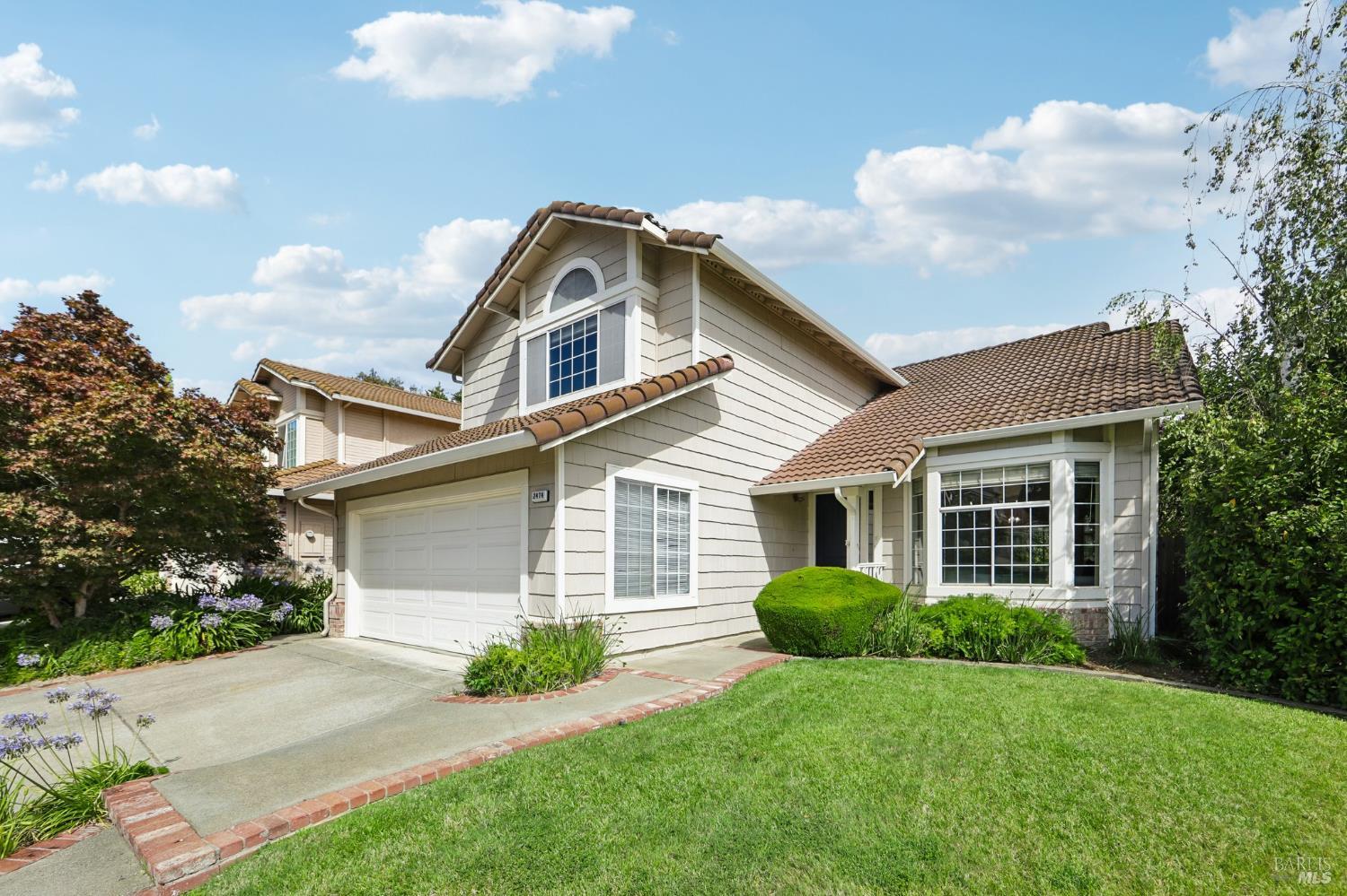 2474 Bay Hill Circle