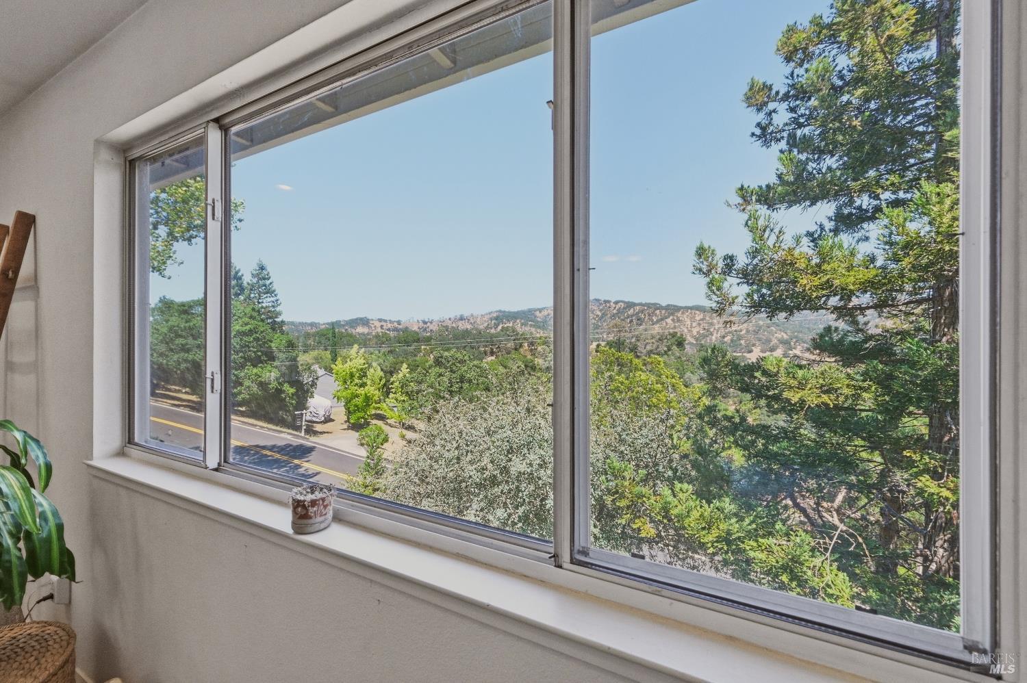 253 Circle Oaks Drive