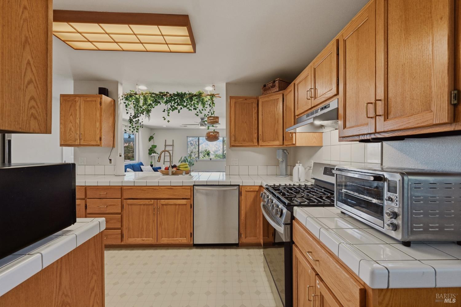 253 Circle Oaks Drive