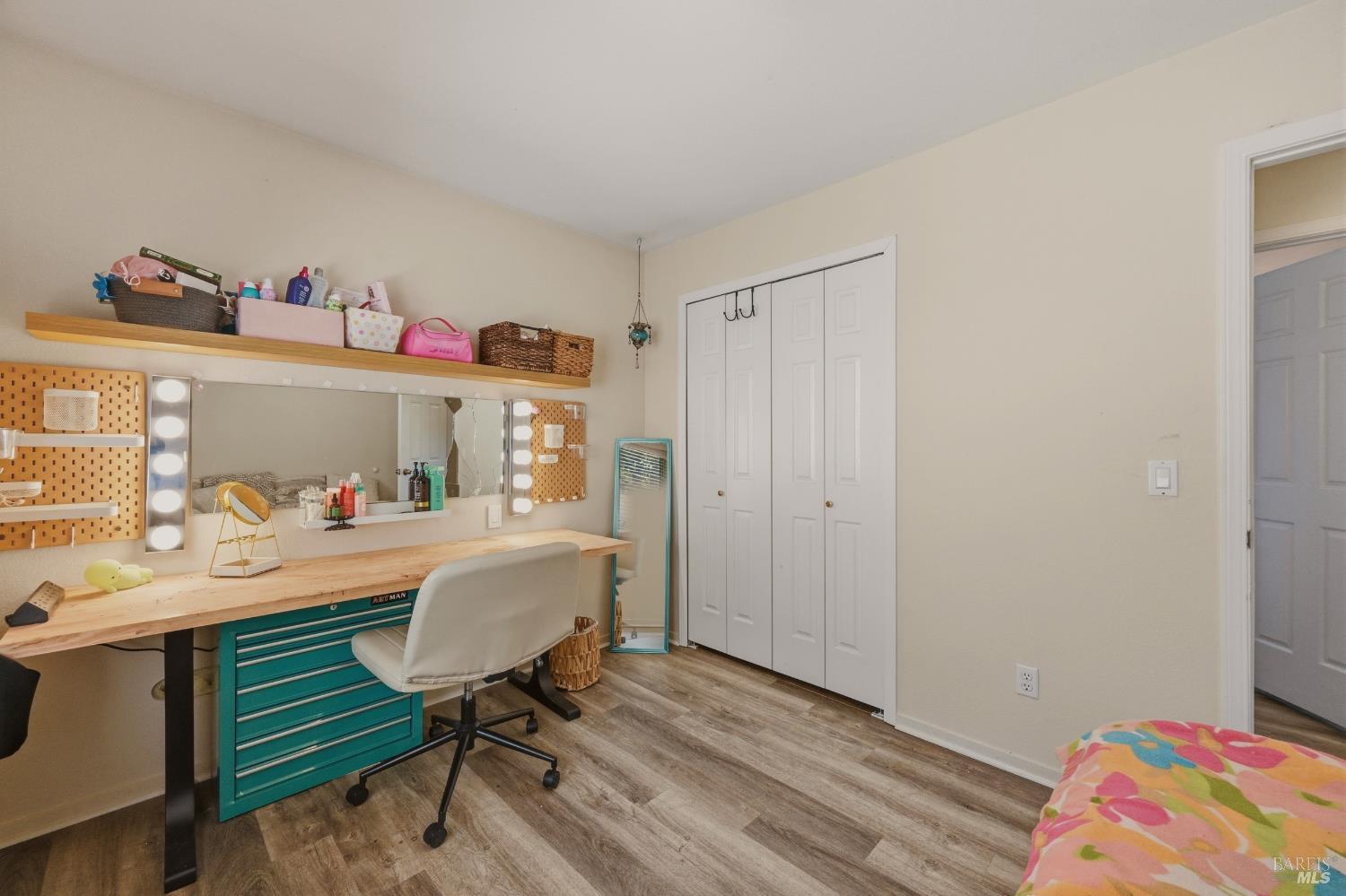 253 Circle Oaks Drive